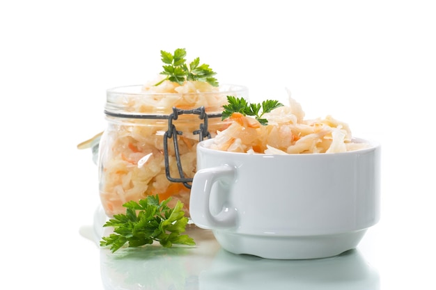 miska z domowym jedzeniem